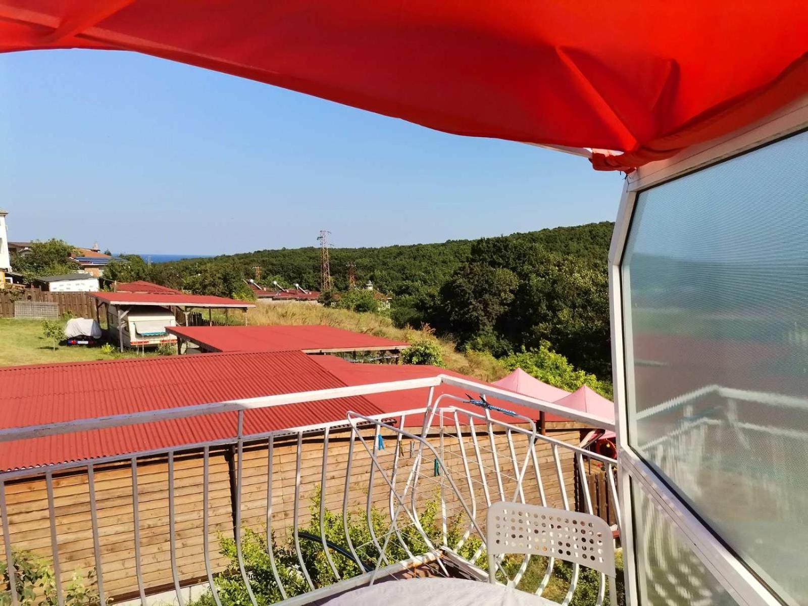 Guest House Fanny Sinemoretz Exterior photo